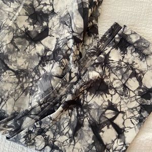 Lululemon Wunder under shibori leggings